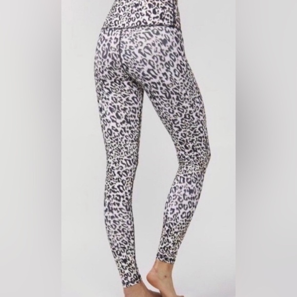 DYI Leopard Full Length Leggings - Picture 5 of 6